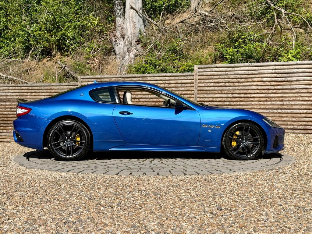 Maserati GranTurismo Coupe Grey #21