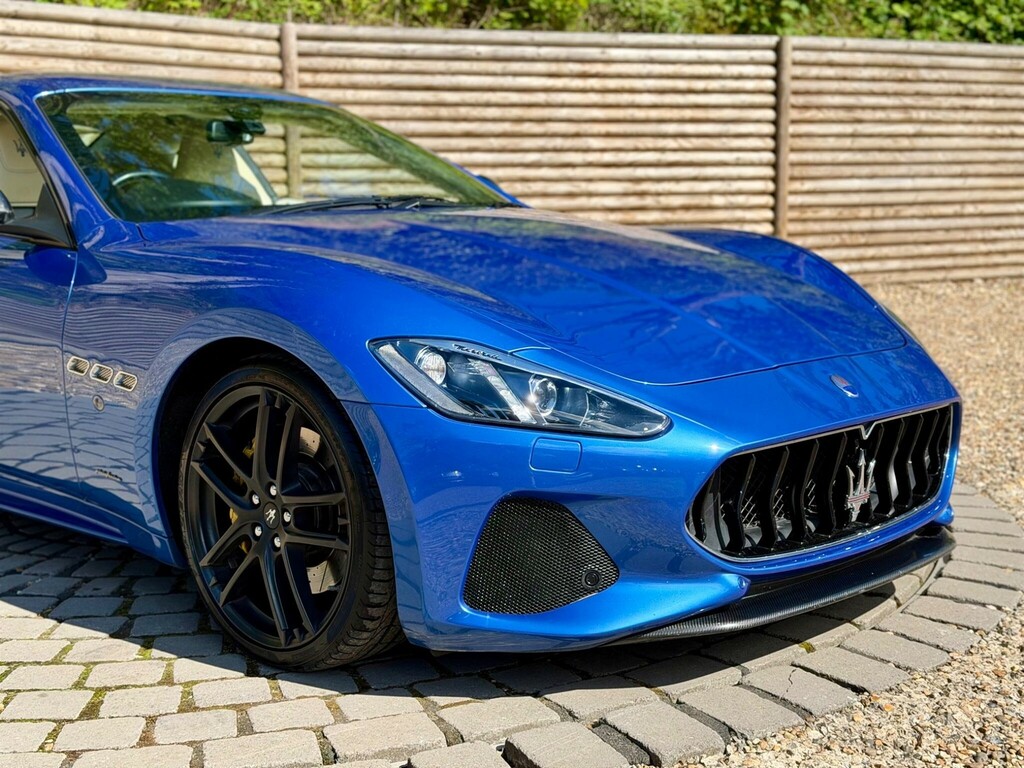 Maserati GranTurismo Coupe Grey #83