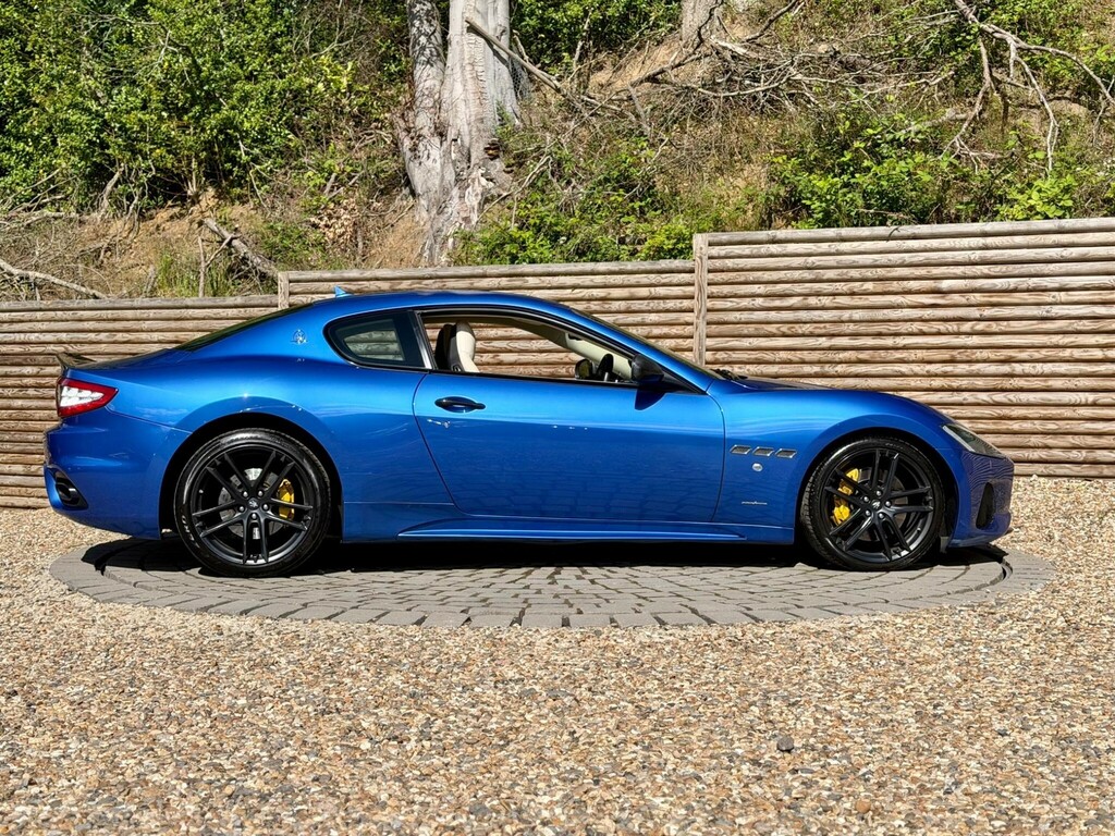 Maserati GranTurismo Coupe Grey #20