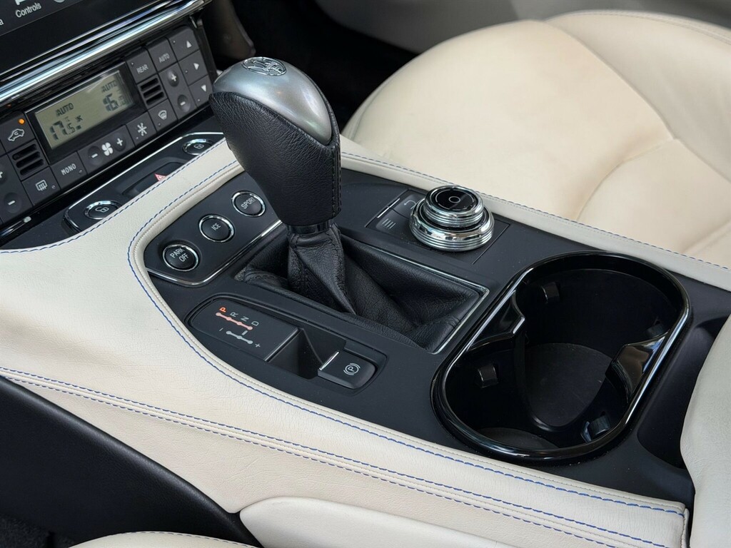 Maserati GranTurismo Coupe Grey #70