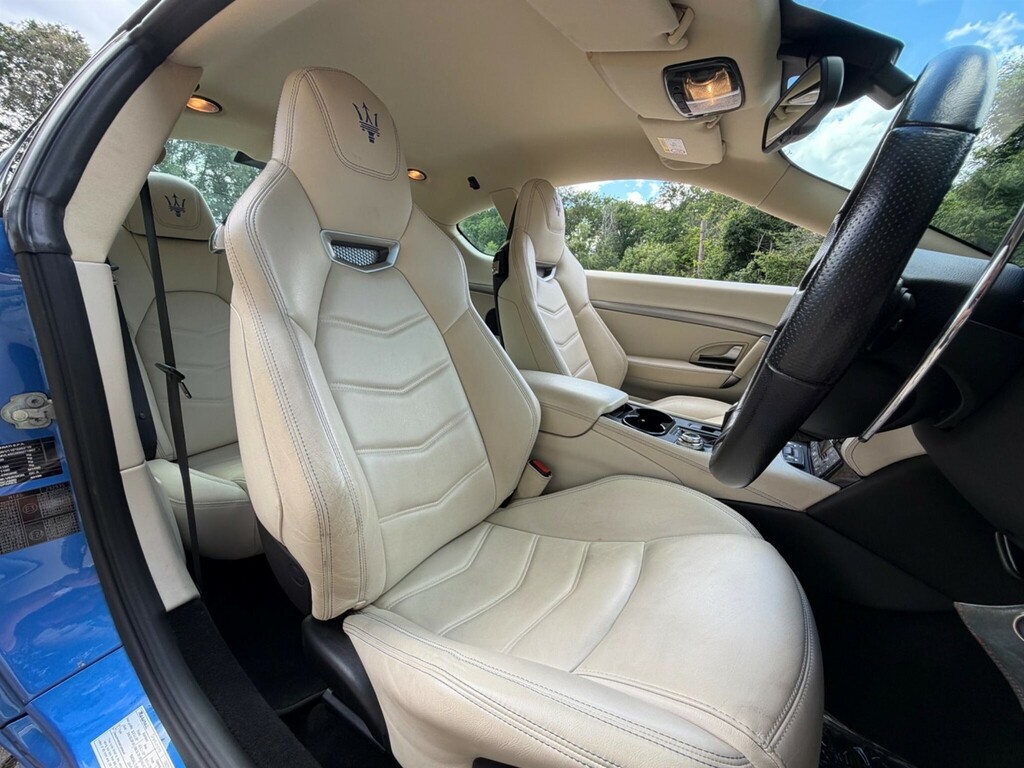 Maserati GranTurismo Coupe Grey #64