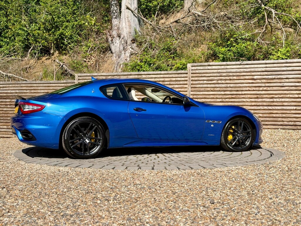 Maserati GranTurismo Coupe Grey #17
