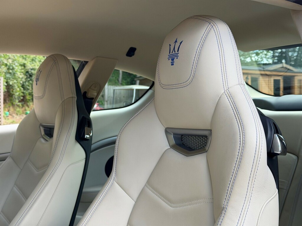 Maserati GranTurismo Coupe Grey #72