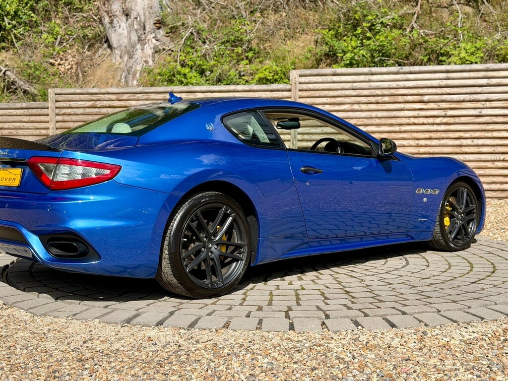 Maserati GranTurismo Coupe Grey #81