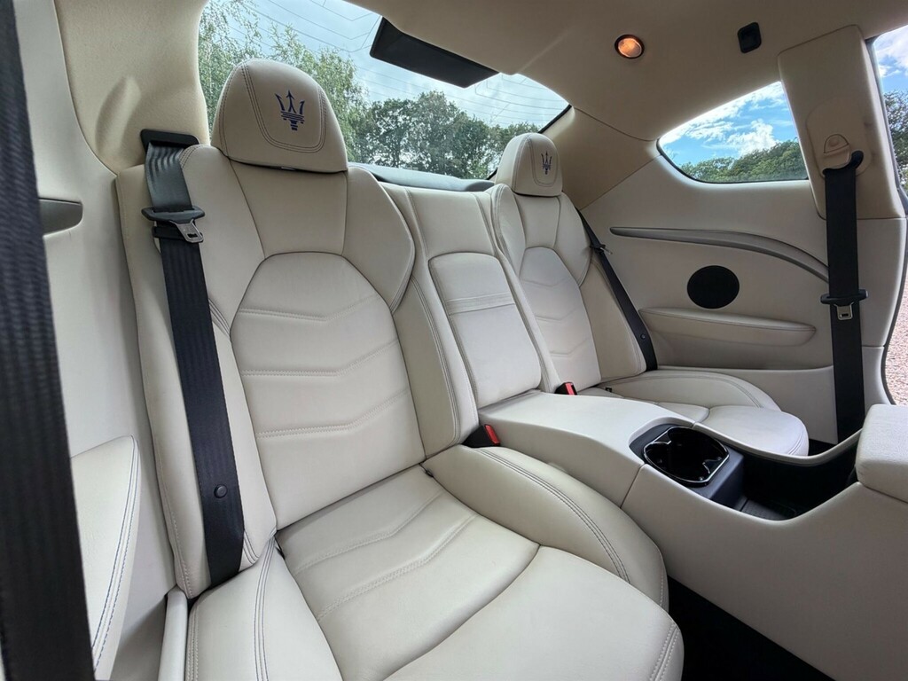 Maserati GranTurismo Coupe Grey #31
