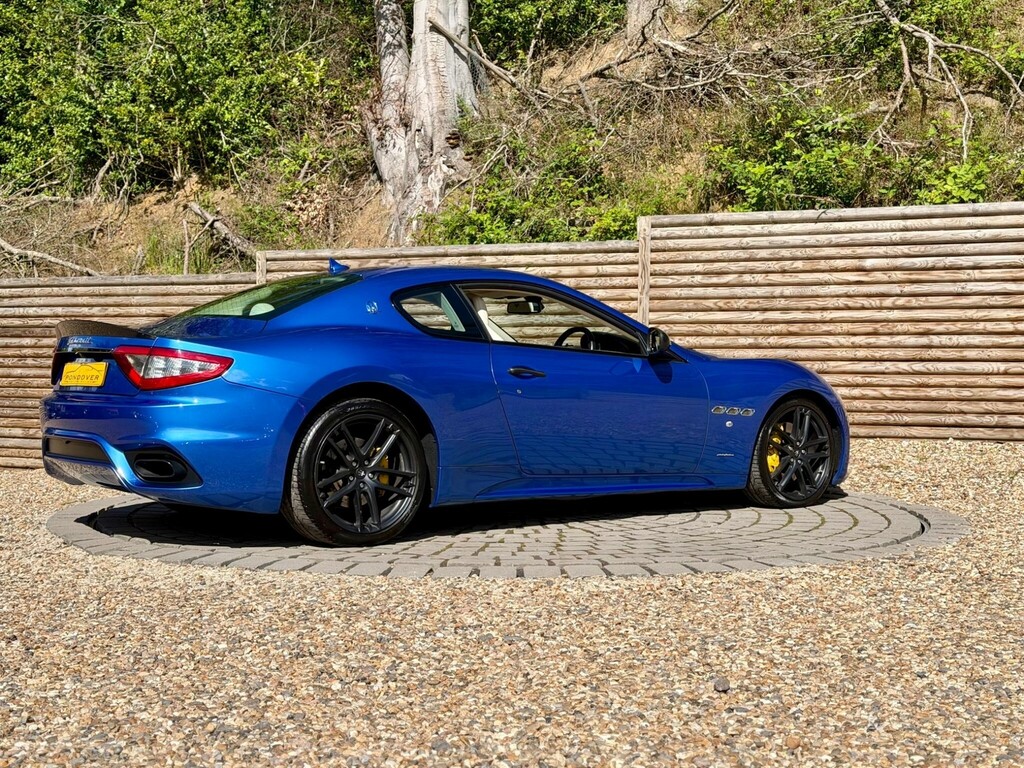 Maserati GranTurismo Coupe Grey #15