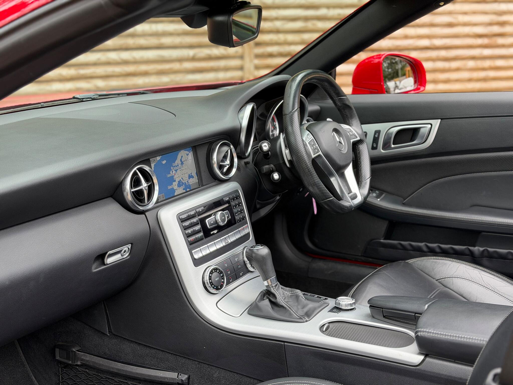 Mercedes-Benz SLK Slk55 Amg Red #2
