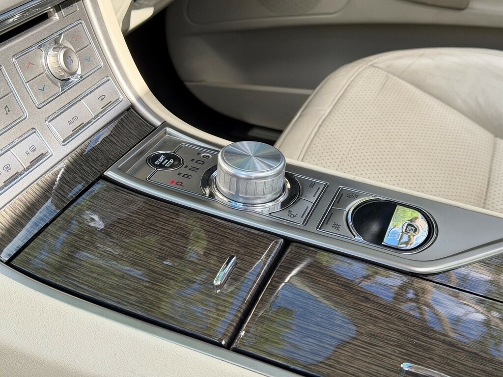 Jaguar XF V6 S Luxury Silver #77