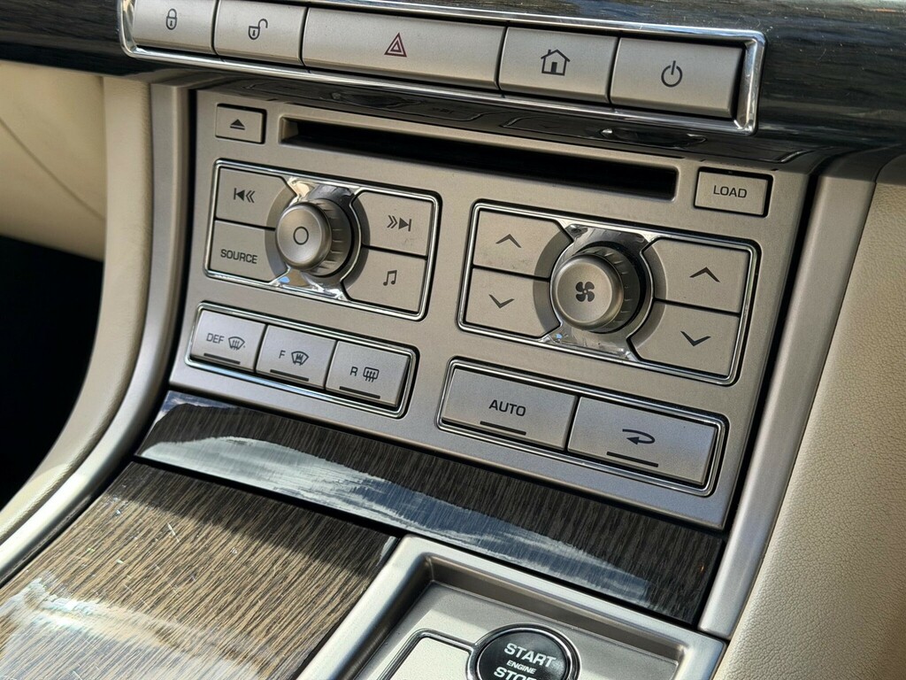 Jaguar XF V6 S Luxury Silver #65