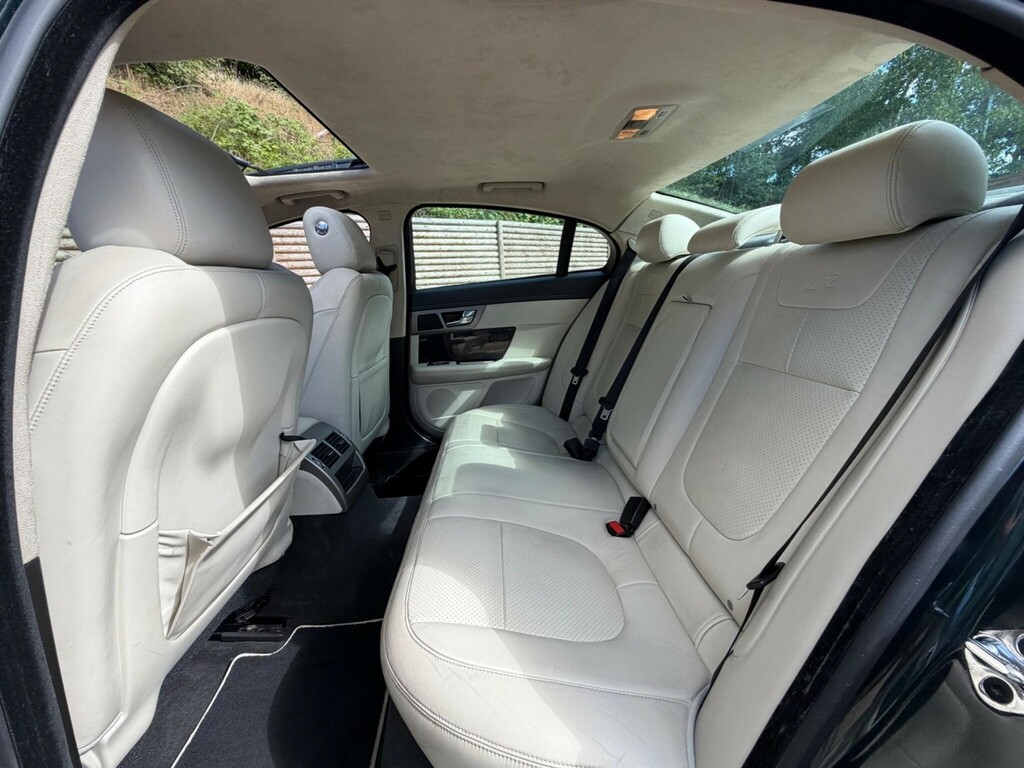 Jaguar XF V6 S Luxury Silver #39