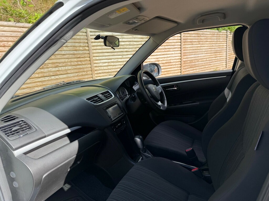 Suzuki Swift 1.2 Sz2 Euro 6 Red #15