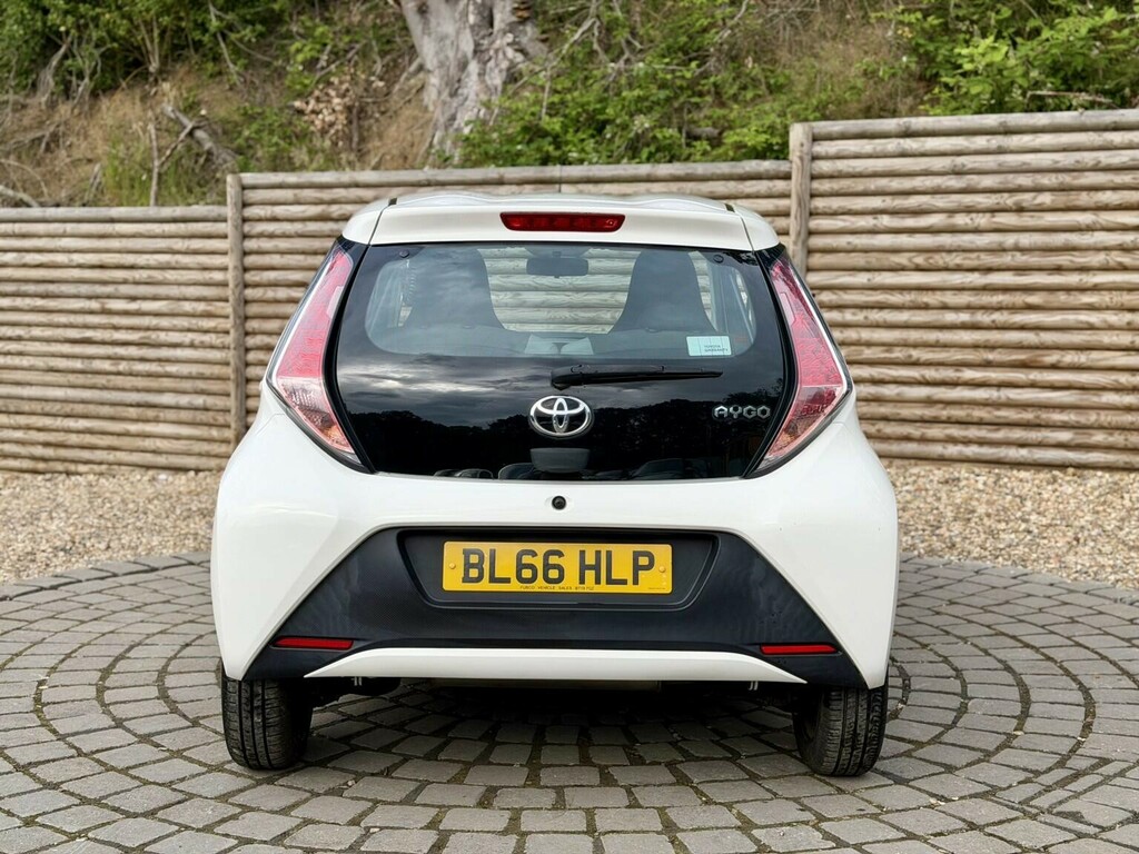 Toyota Aygo Hatchback Red #9
