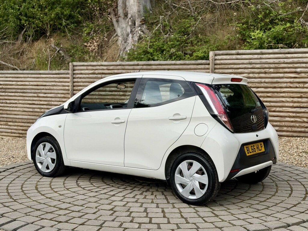 Toyota Aygo Hatchback Red #7