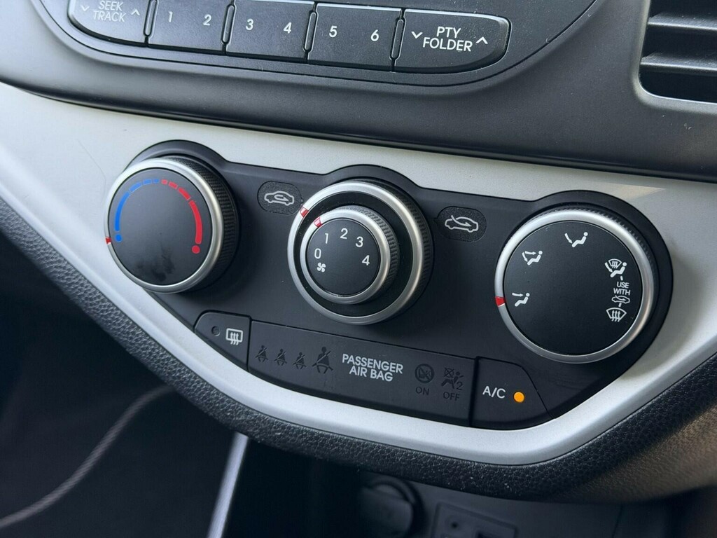 Kia Picanto Petrol Silver #36