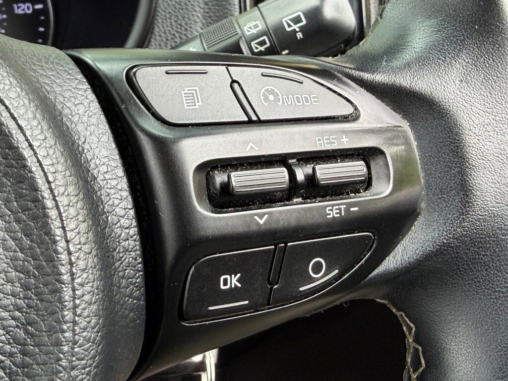 Kia Picanto 1.0 X-line S 66 Bhp Black #37