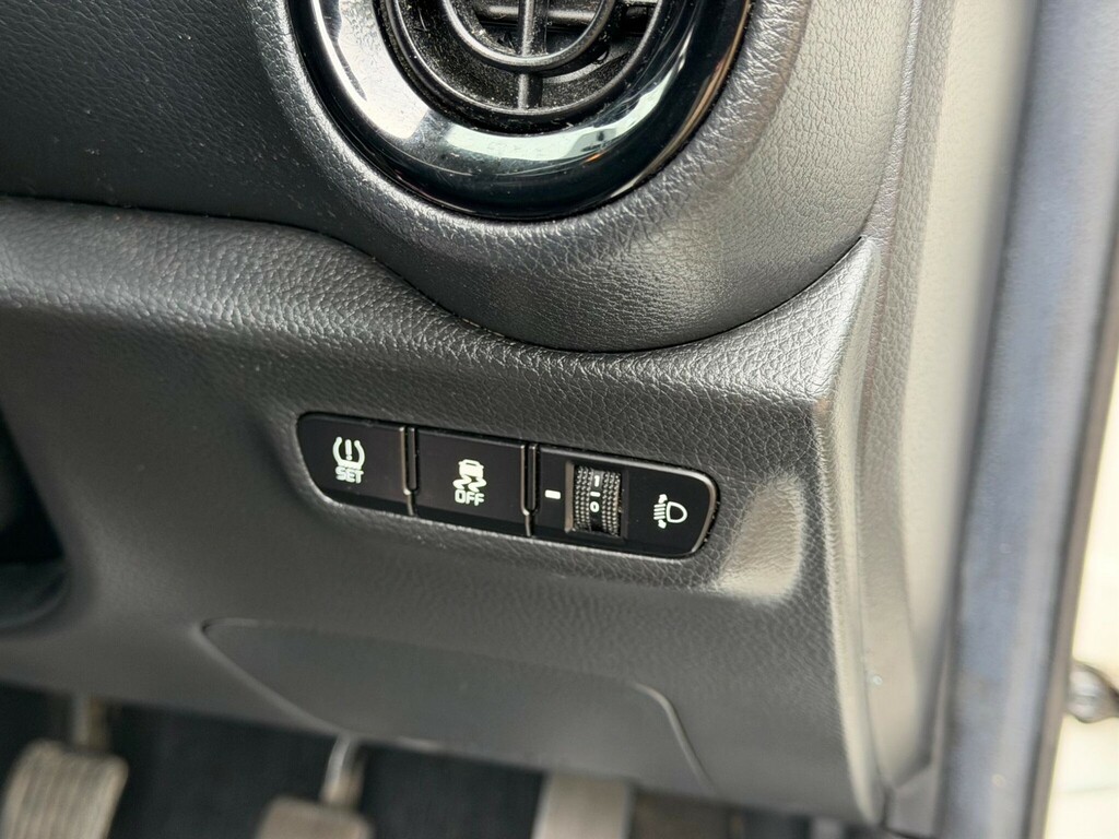 Kia Picanto 1.0 X-line S 66 Bhp Black #43