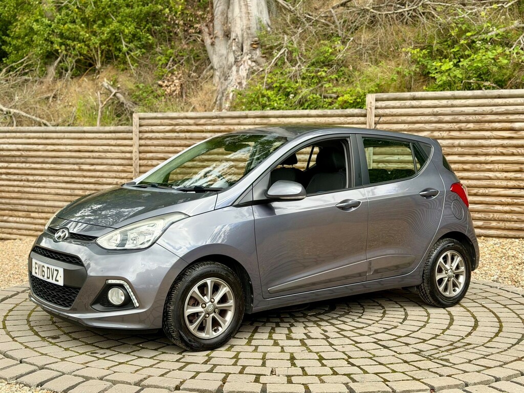 Hyundai I10 Premium Grey