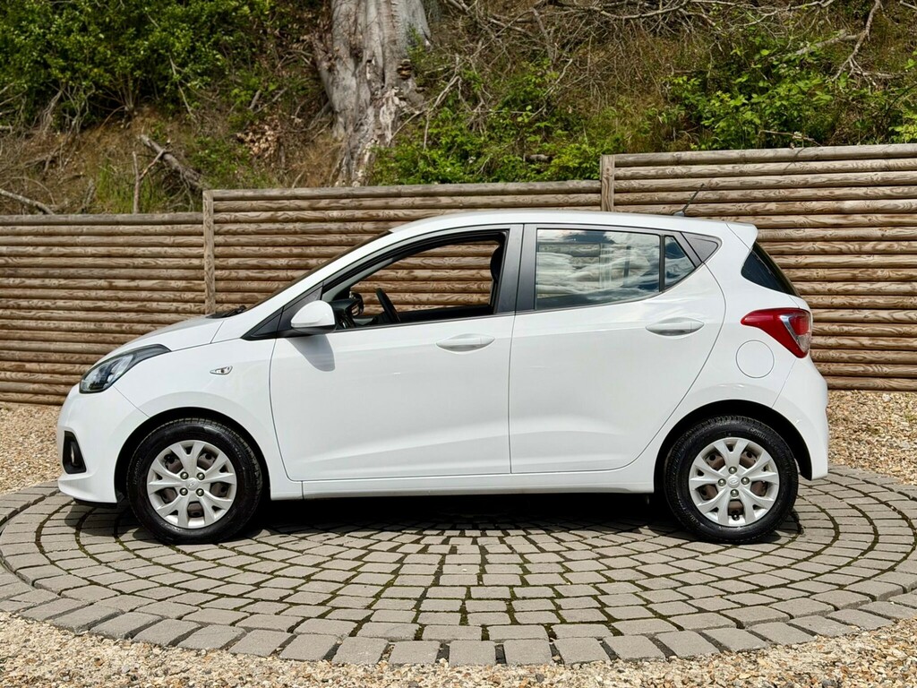 Hyundai I10 1.2 Se Euro 5 White #5