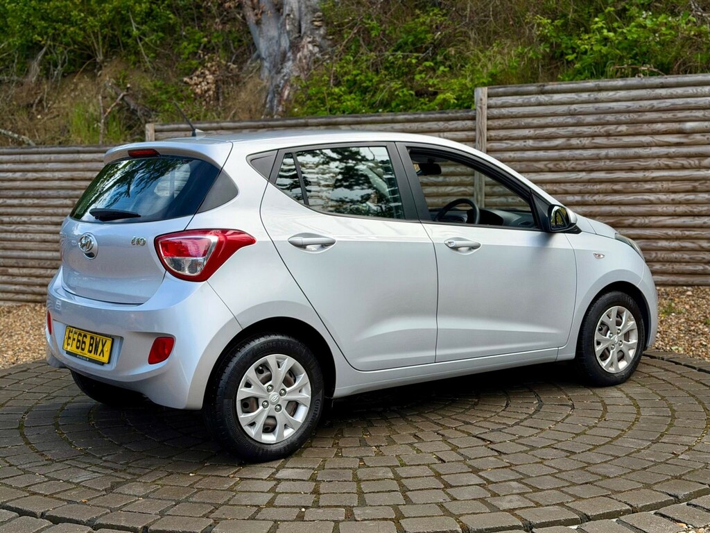 Hyundai I10 Premium Blue #10