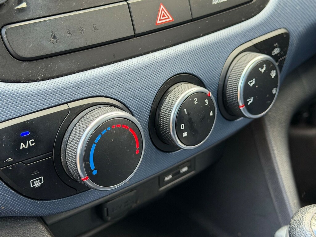 Hyundai I10 Premium Blue #39