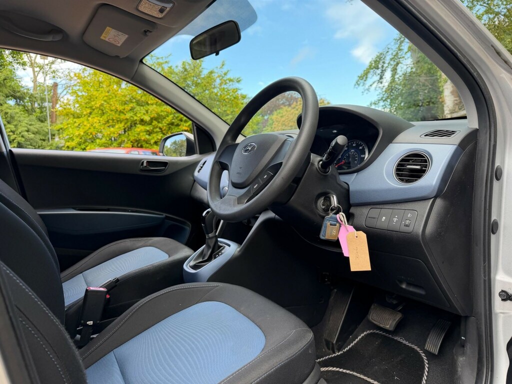 Hyundai I10 Premium Blue #29