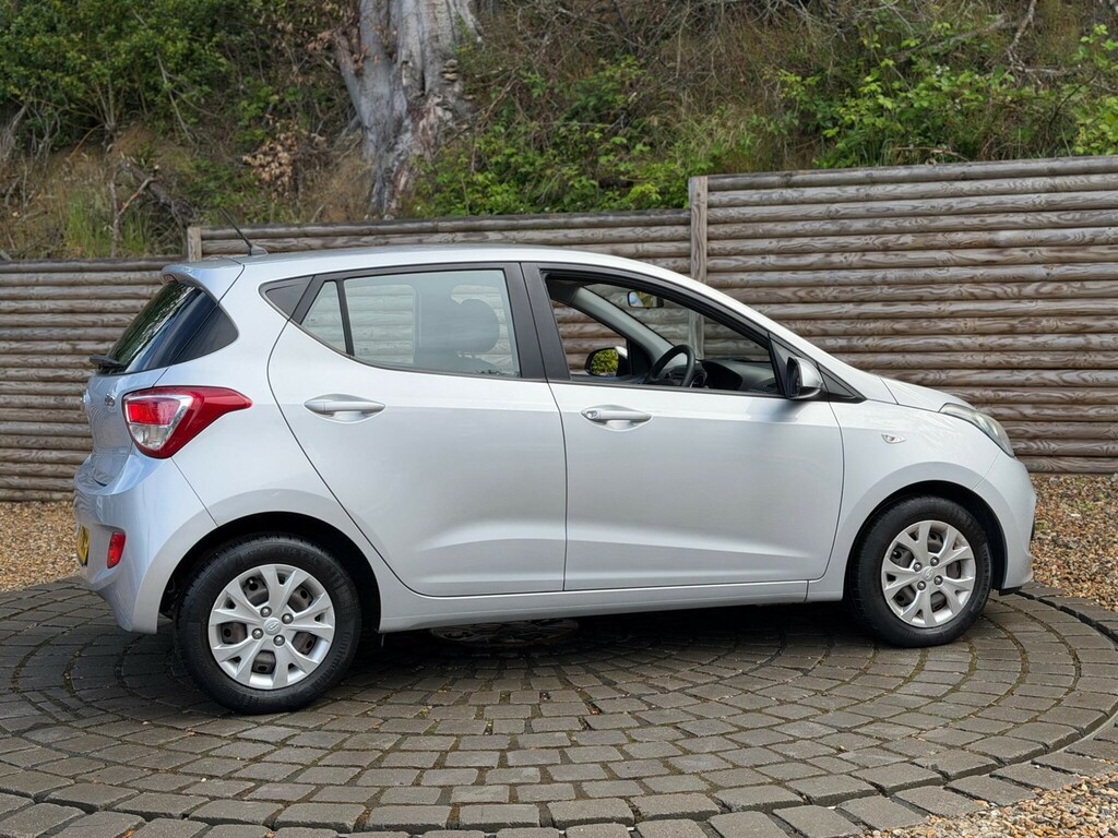 Hyundai I10 Premium Blue #11