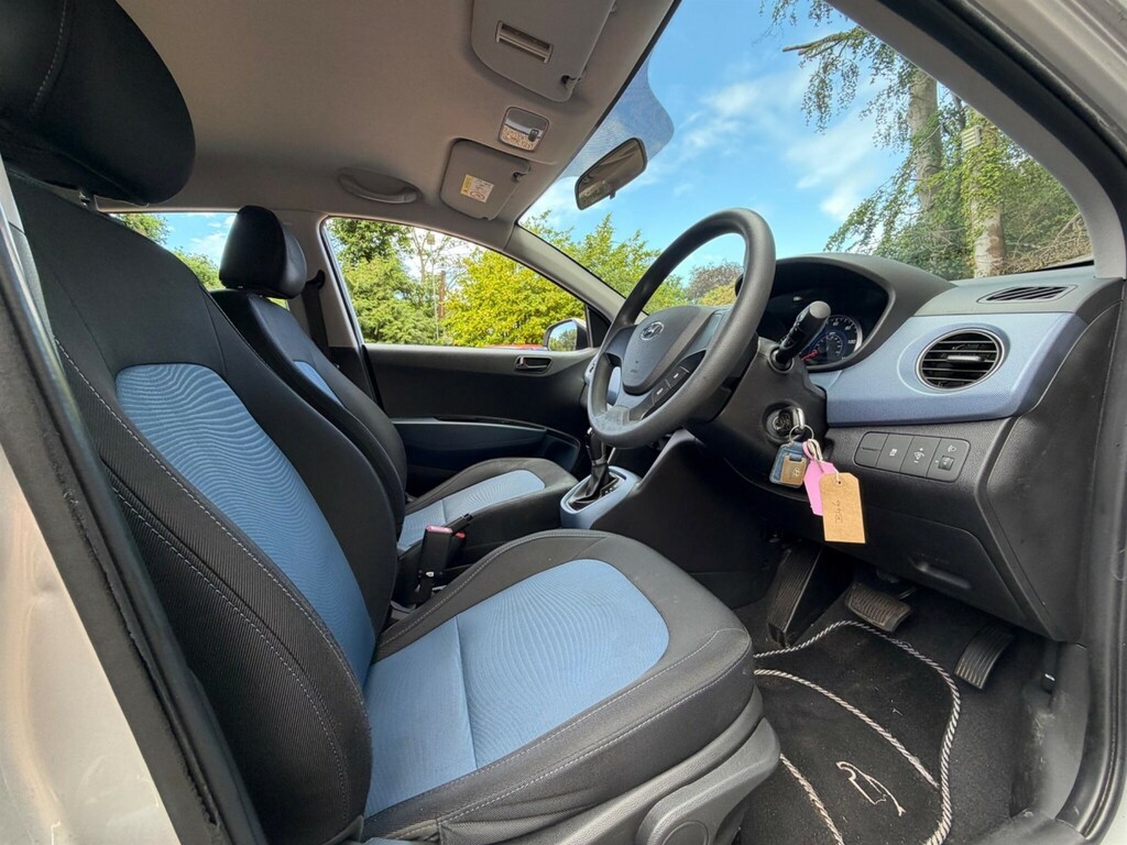 Hyundai I10 Premium Blue #28