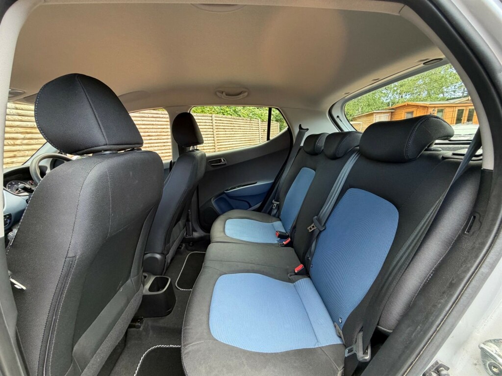 Hyundai I10 Premium Blue #20