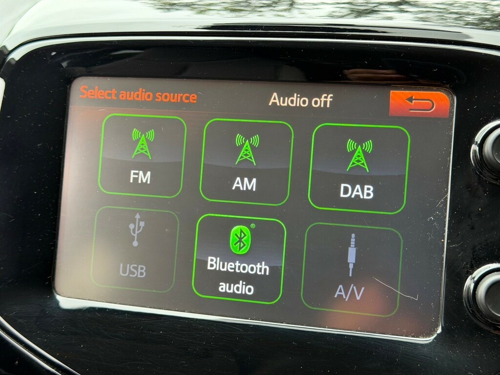 Citroen C1 Hatchback 1.2 Puretech Feel Euro 6 201717 White #34