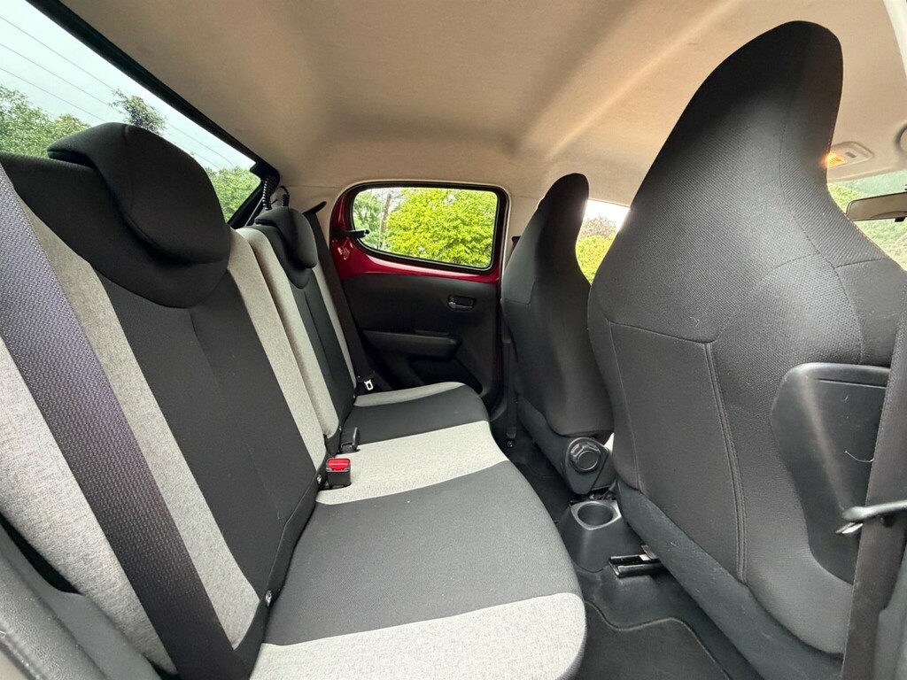 Citroen C1 Hatchback 1.2 Puretech Feel Euro 6 201717 White #26