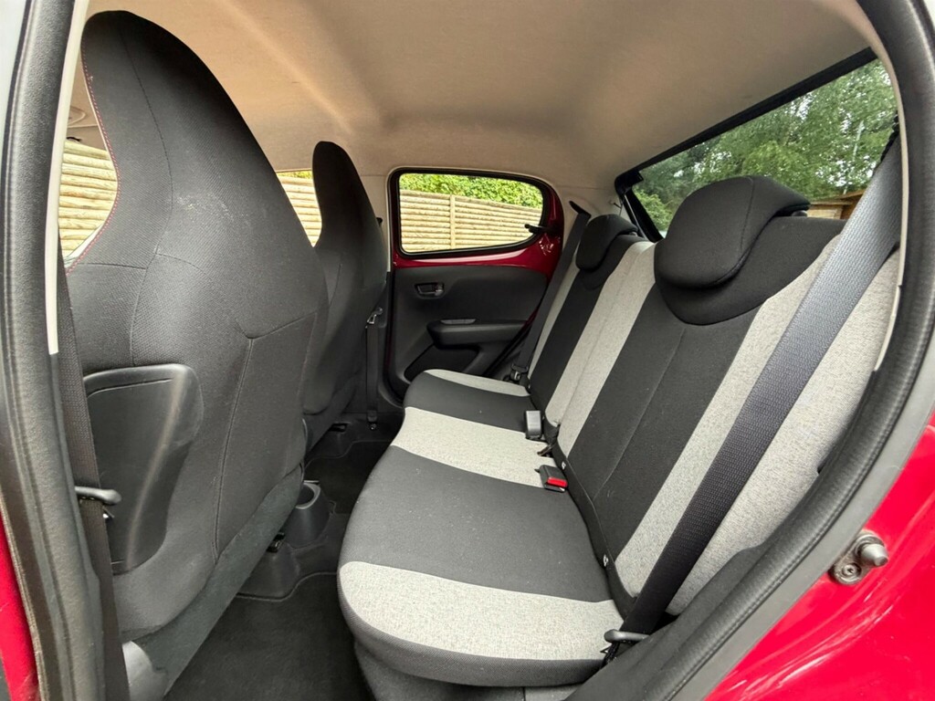 Citroen C1 Hatchback 1.2 Puretech Feel Euro 6 201717 White #22