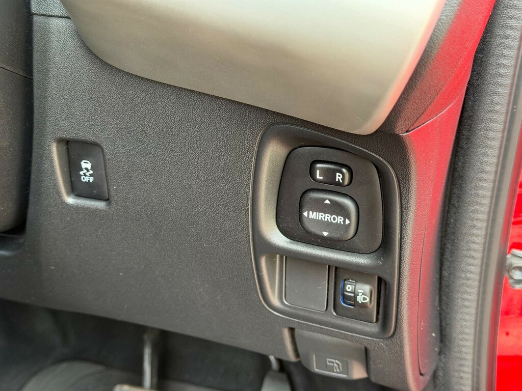 Toyota Aygo Hatchback Red #41