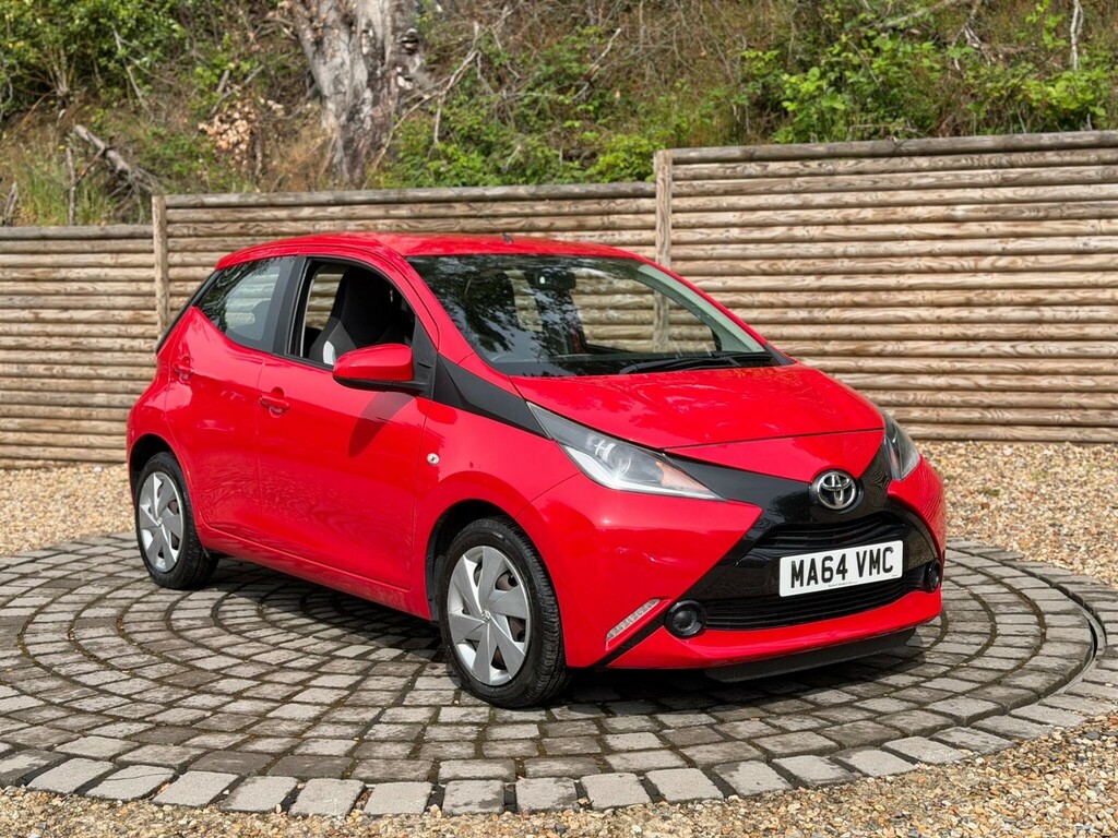 Toyota Aygo Hatchback Red #14