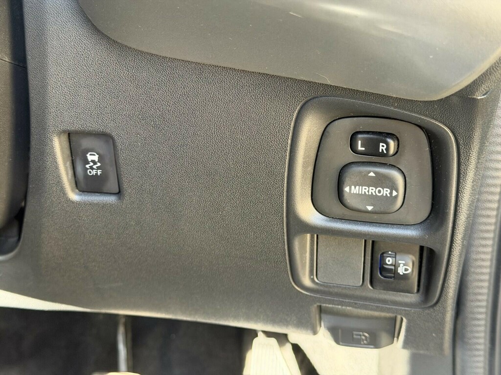 Citroen C1 Flair White #32