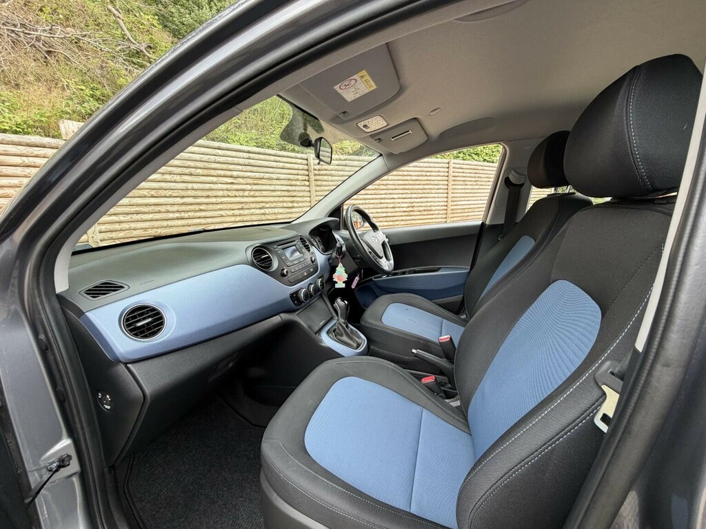 Hyundai I10 Hatchback Grey #4