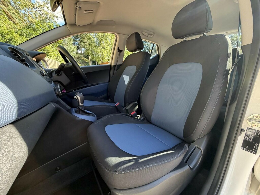 Hyundai I10 Hatchback White #5