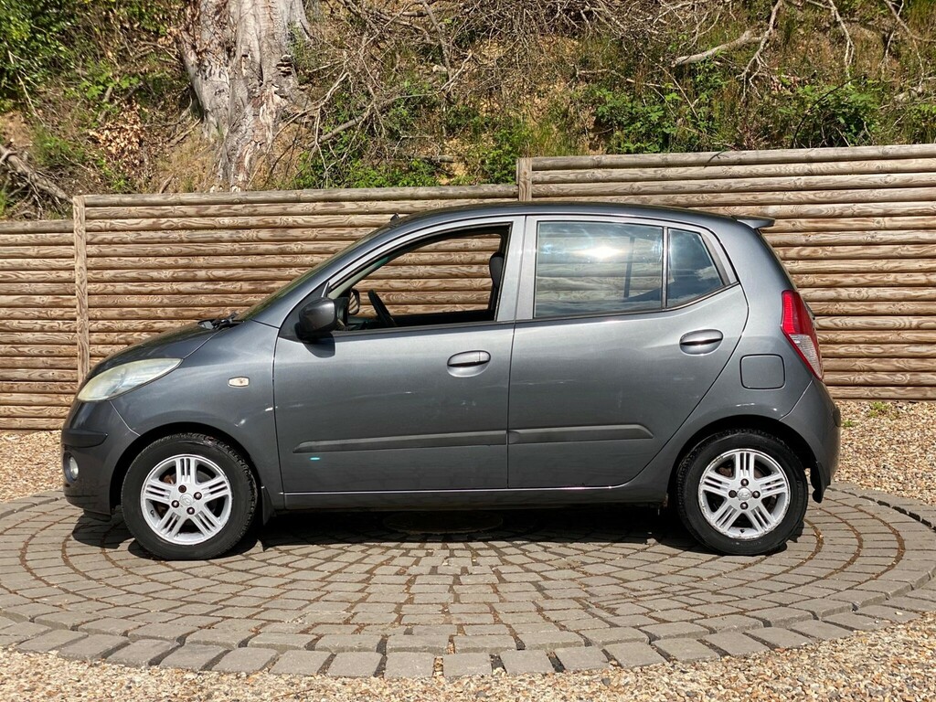 Hyundai I10 Hatchback Grey #4