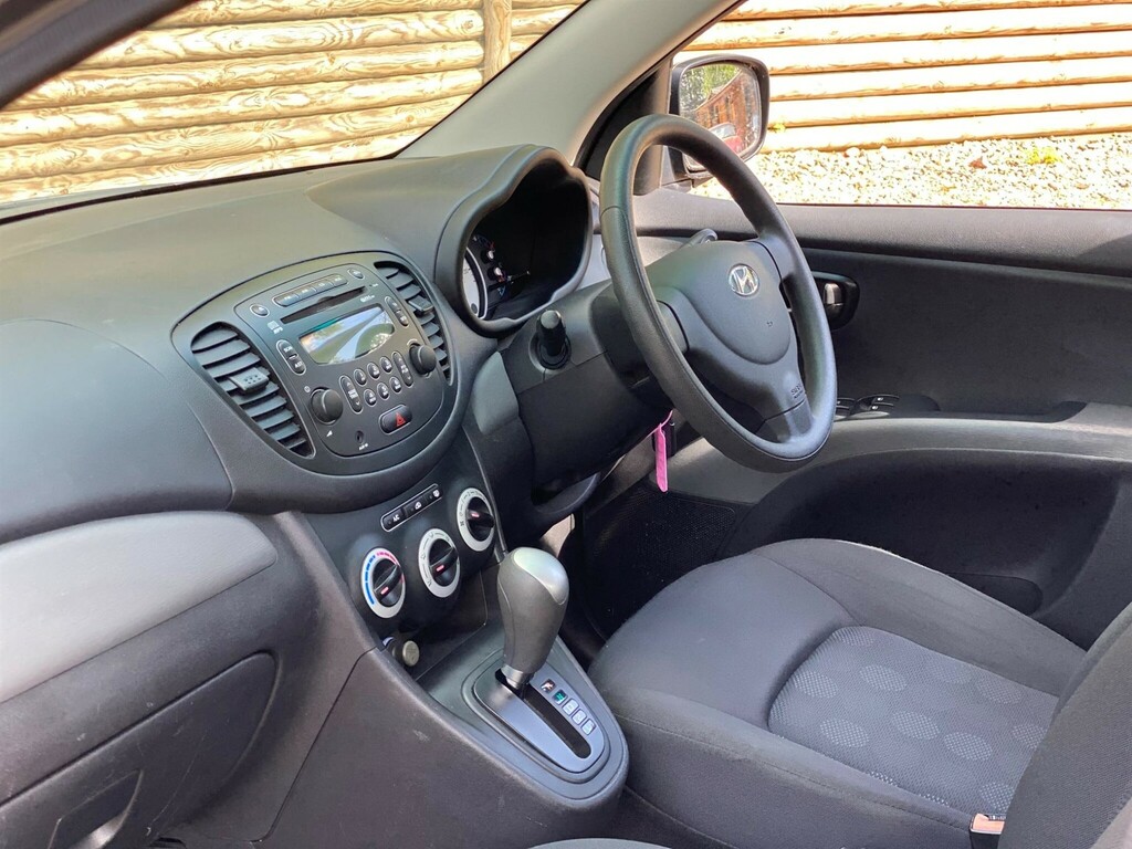 Hyundai I10 Hatchback Grey #2