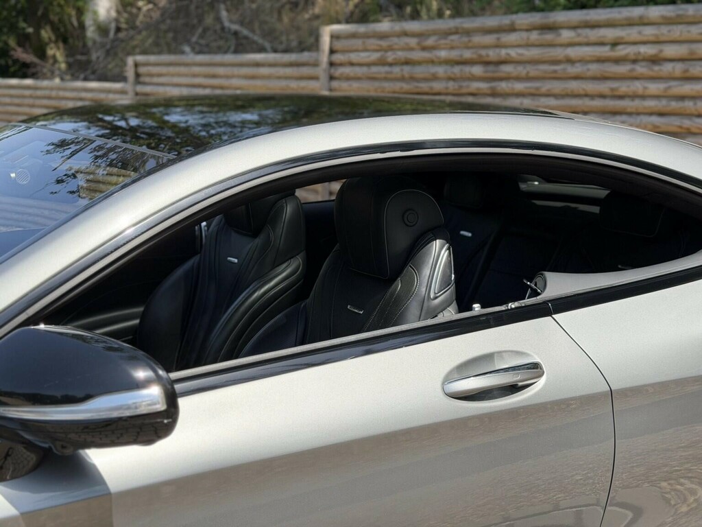 Mercedes-Benz S Class Saloon Black #89