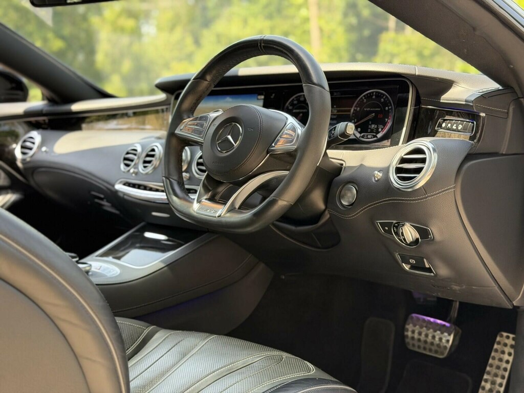 Mercedes-Benz S Class Saloon Black #30