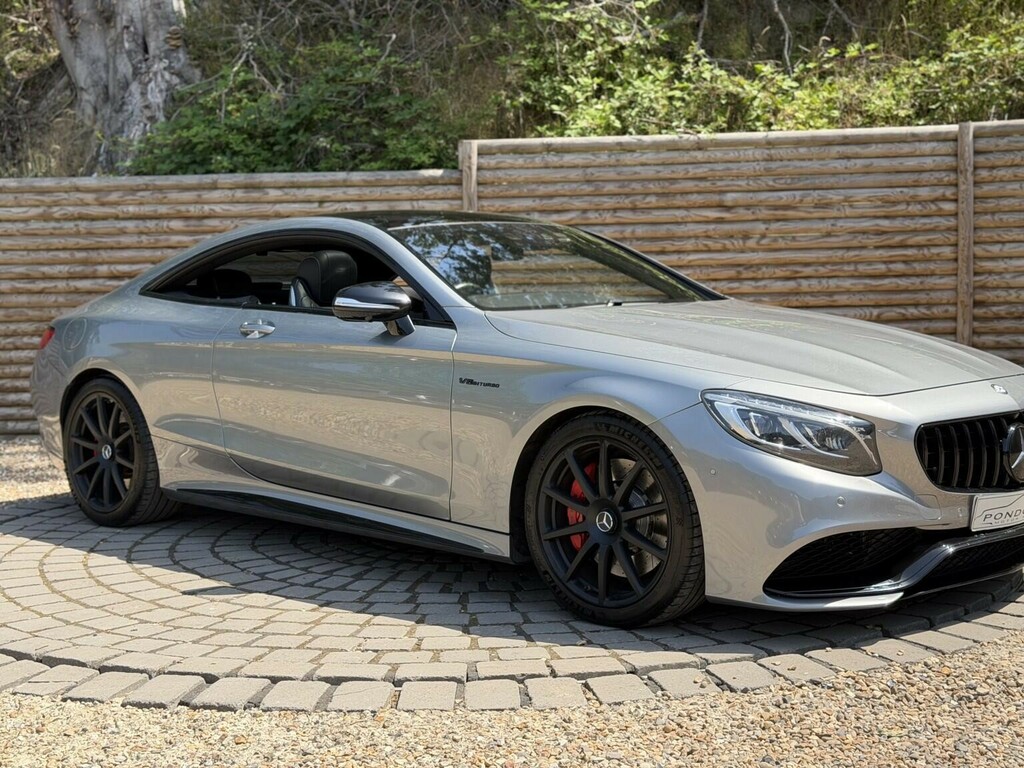 Mercedes-Benz S Class Saloon Black #84