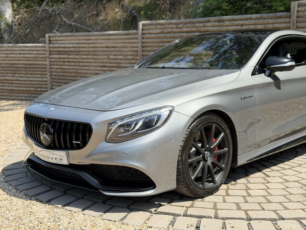 Mercedes-Benz S Class Saloon Black #85