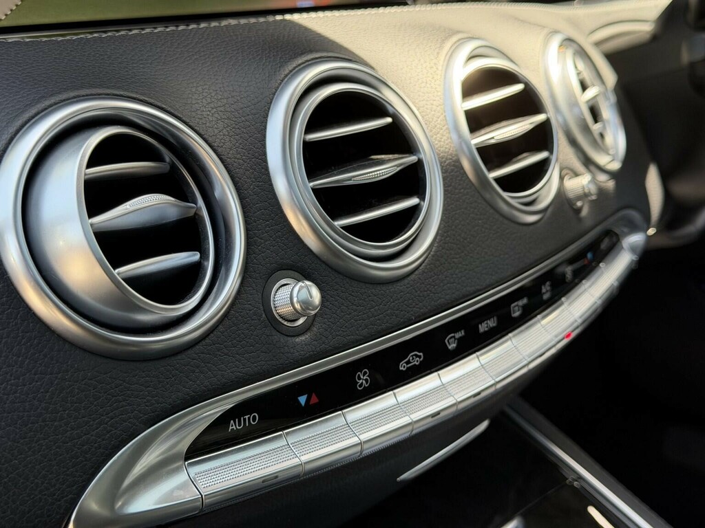 Mercedes-Benz S Class Saloon Black #74