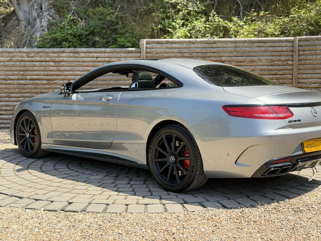 Mercedes-Benz S Class Saloon Black #79
