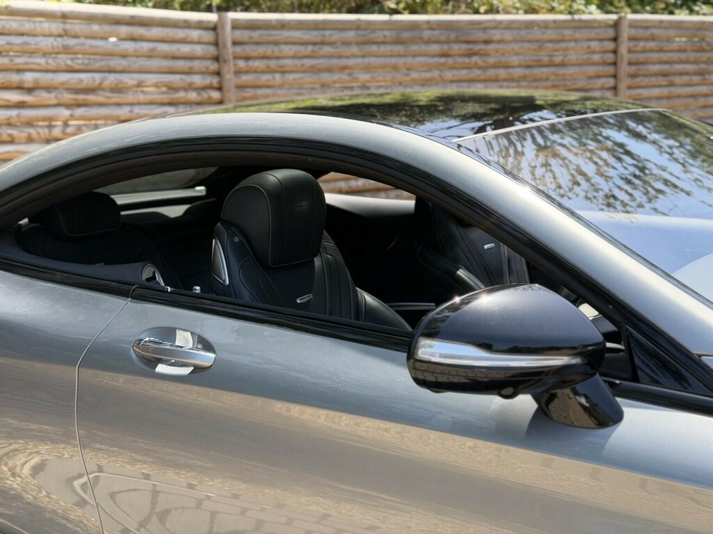 Mercedes-Benz S Class Saloon Black #87