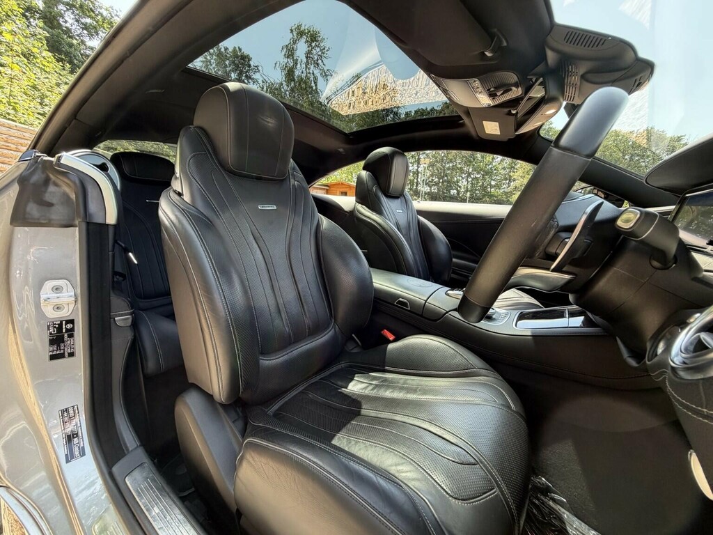 Mercedes-Benz S Class Saloon Black #26
