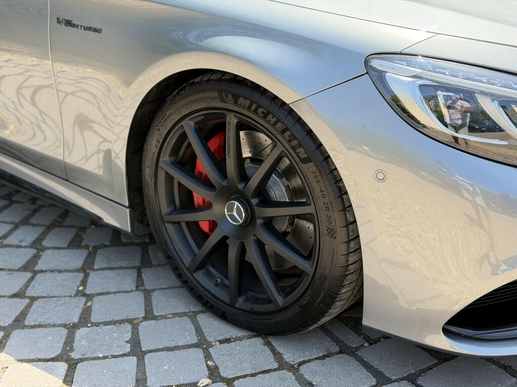 Mercedes-Benz S Class Saloon Black #92