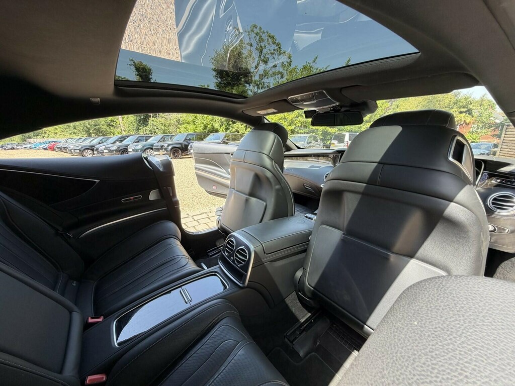 Mercedes-Benz S Class Saloon Black #25