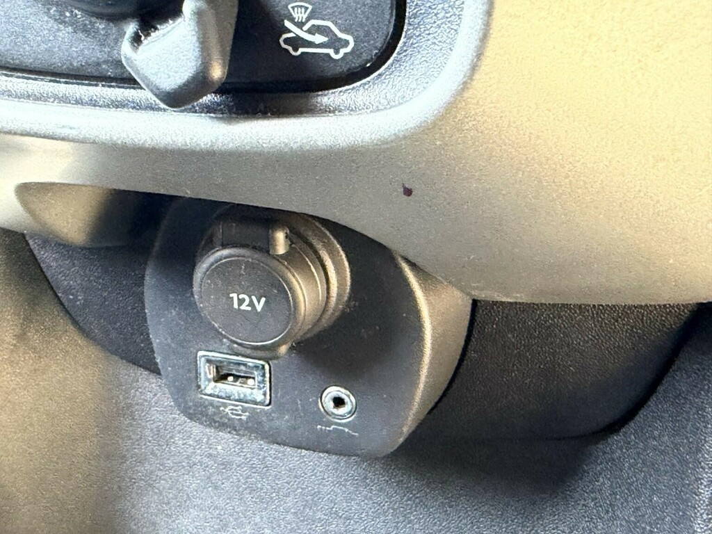 Peugeot 108 1.0L Active Blue #40