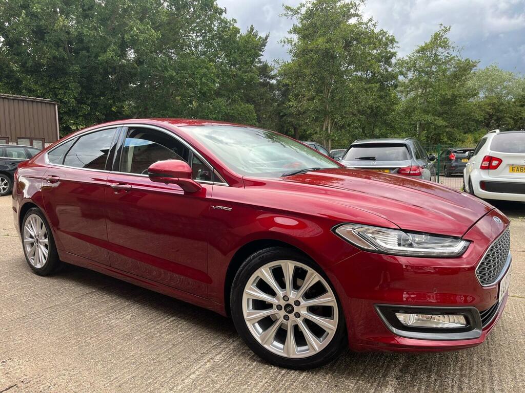 Ford Mondeo Hatchback 2.0 Tdci Duratorq Vignale Euro 6 Ss 5 Red